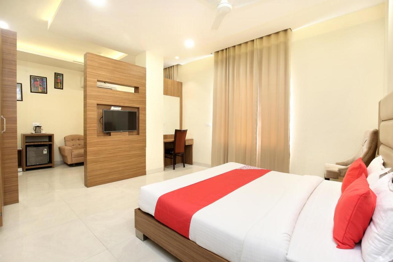 Capital O 8510 Welcome Inn アムリトサル エクステリア 写真