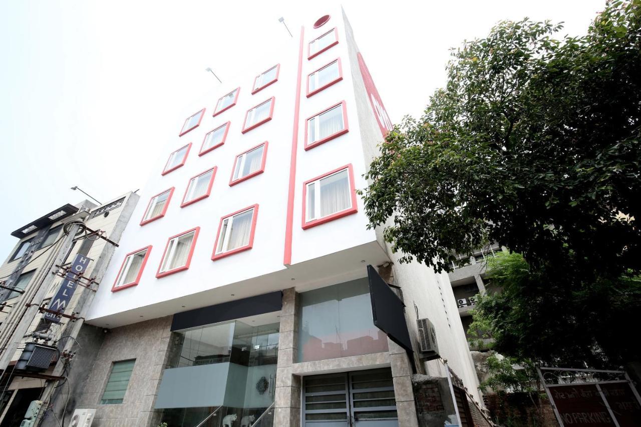 Capital O 8510 Welcome Inn アムリトサル エクステリア 写真